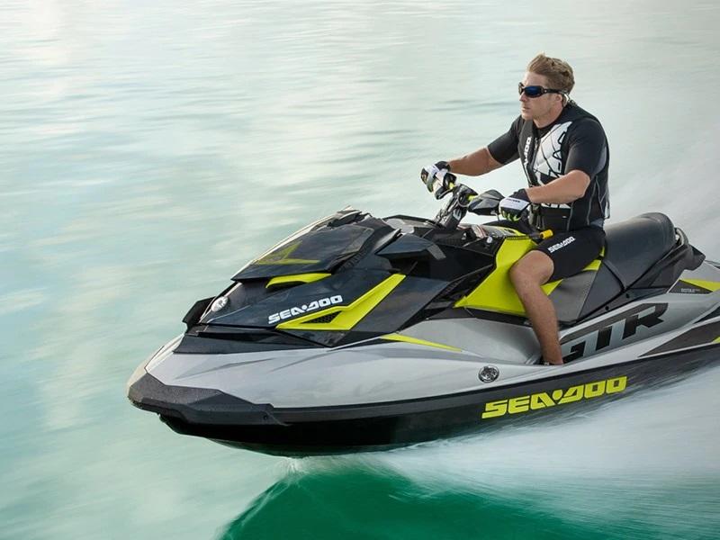 Personal Watercraft License Canada