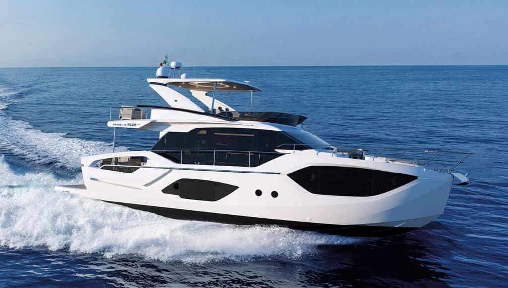 Driving a Large Yacht with Ontario Boating License
